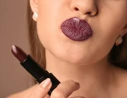 Bold Lip Application Tutorial