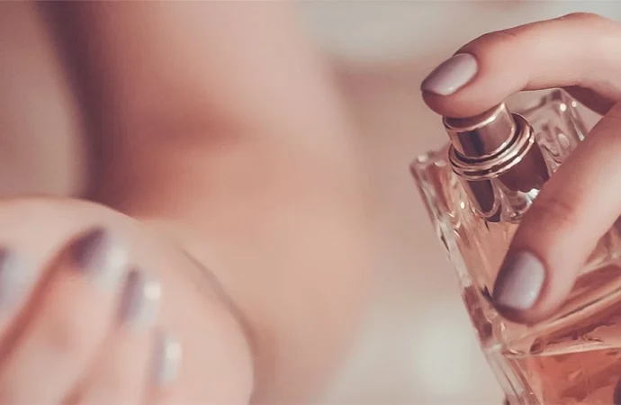Can Perfume Help You Feel Better? The Rise of Mood-Enhancing Fragrances Explained