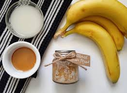 Banana + honey mask:
