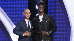 Darryn Peterson shoots for the Utah Jazz in the 2026 NBA Summer League