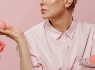 Sleepy Girl Makeup Tutorial 2026: The NYFW Look You Can Do in 10 Minutes