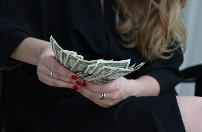10 Realistic Ways to Earn Money Online in 2026 (A Beginner’s Guide)